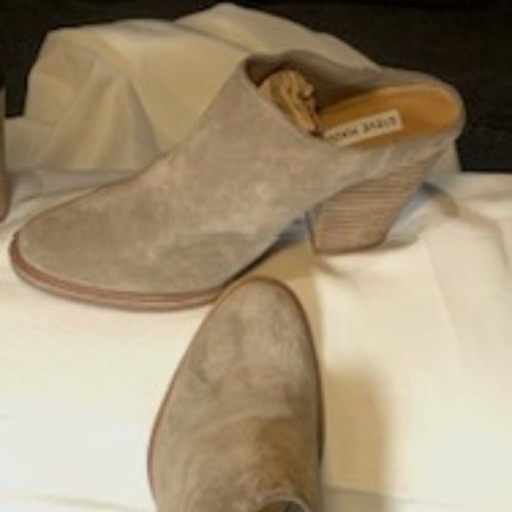 Tan Mule